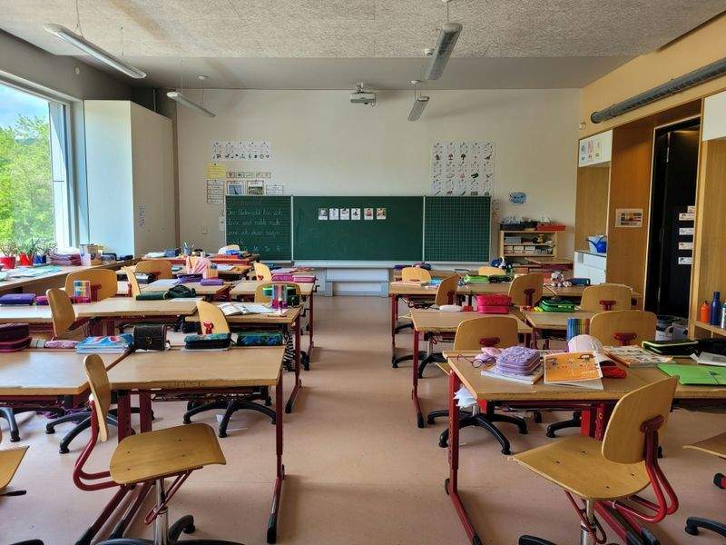みらい学習アカデミー株式会社 3